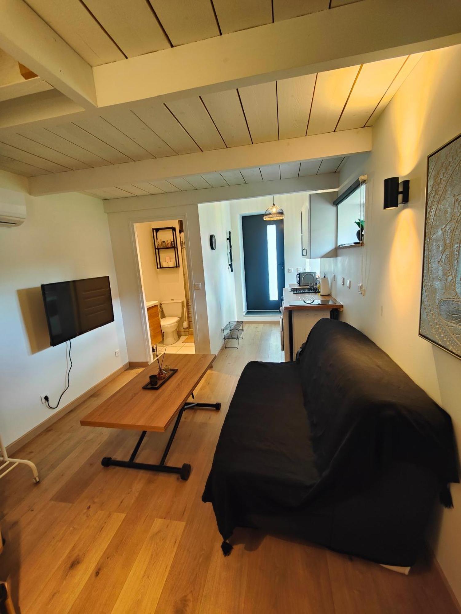 Maisonette Proche De Fontainebleau Ville-Saint-Jacques 外观 照片